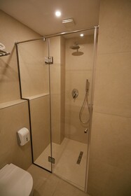 Eter Hotel