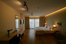 Eter Hotel