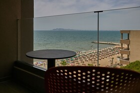 Eter Hotel