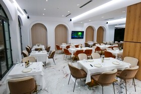 Chimaera Hotel