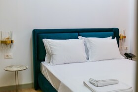 Chimaera Hotel