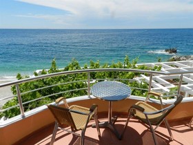 Mare Bed & Breakfast Hotel