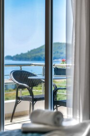 Nia Boutique Hotel by Rapos Resort