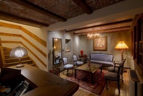 Hani I Pazarit Boutique Hotel