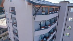 Dior Hotel
