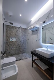 Dior Hotel
