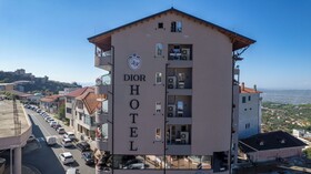Dior Hotel