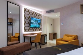 Dior Hotel