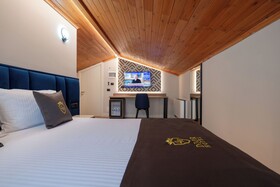 Dior Hotel