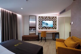 Dior Hotel