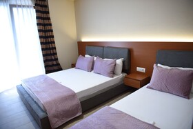 6 Milje Hotel