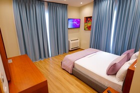 6 Milje Hotel