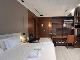 Area Hotel