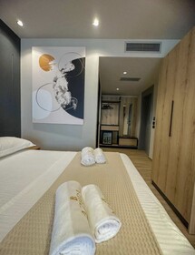 Azura Hotel
