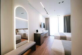 Euro Hotel