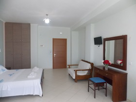 Hotel Chris