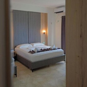Hotel Esmerald Ksamil