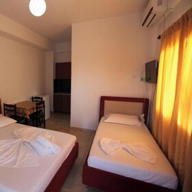 Hotel Esmerald Ksamil