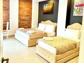 Joni Hotel