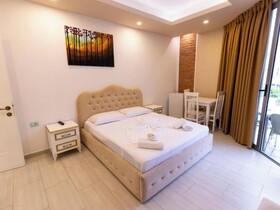 Joni Hotel
