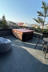 Joni Hotel