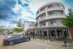 Hotel Kroi