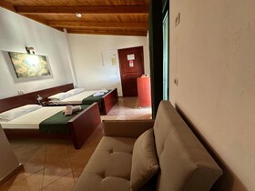 Bliss Hotel