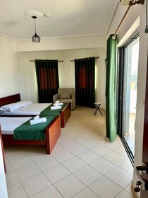Bliss Hotel