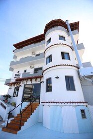 Bliss Hotel