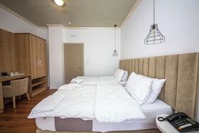 Hotel Murati