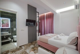 La Maison Boutique Hotel