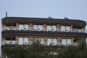 Lans Hotel