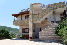 Pellumb Apartments