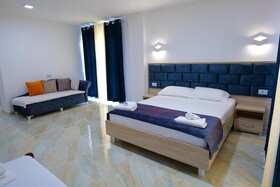Villa Vathi