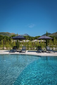 Acros Resort