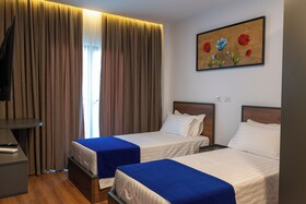 Acros Resort