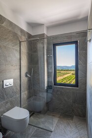 Acros Resort
