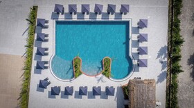 Acros Resort