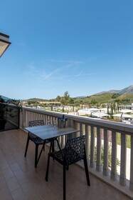 Acros Resort