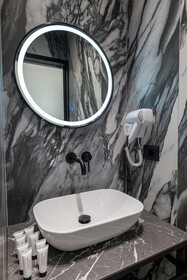Gest Hotel