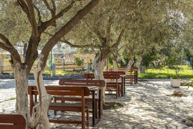 Oasis Hotel