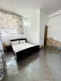 Oasis Hotel