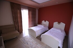 Hotel 1 Maji