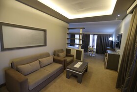 Hotel 1 Maji