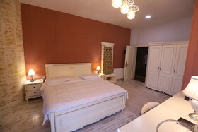 Hotel 1 Maji