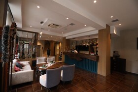 Hotel 1 Maji