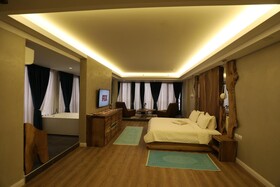 Hotel 1 Maji