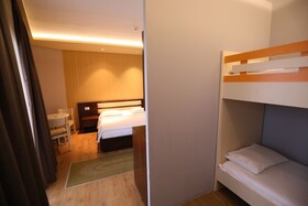Hotel 1 Maji