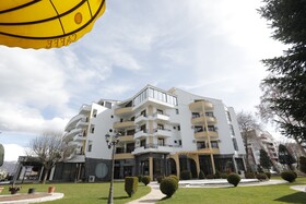 Hotel 1 Maji