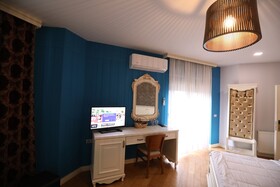 Hotel 1 Maji
